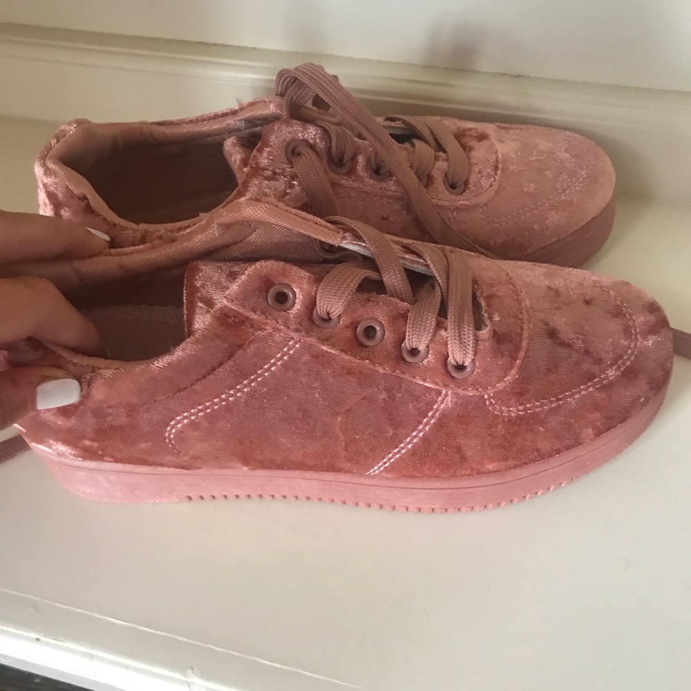 velvet platform sneakers - Picture 2 of 4